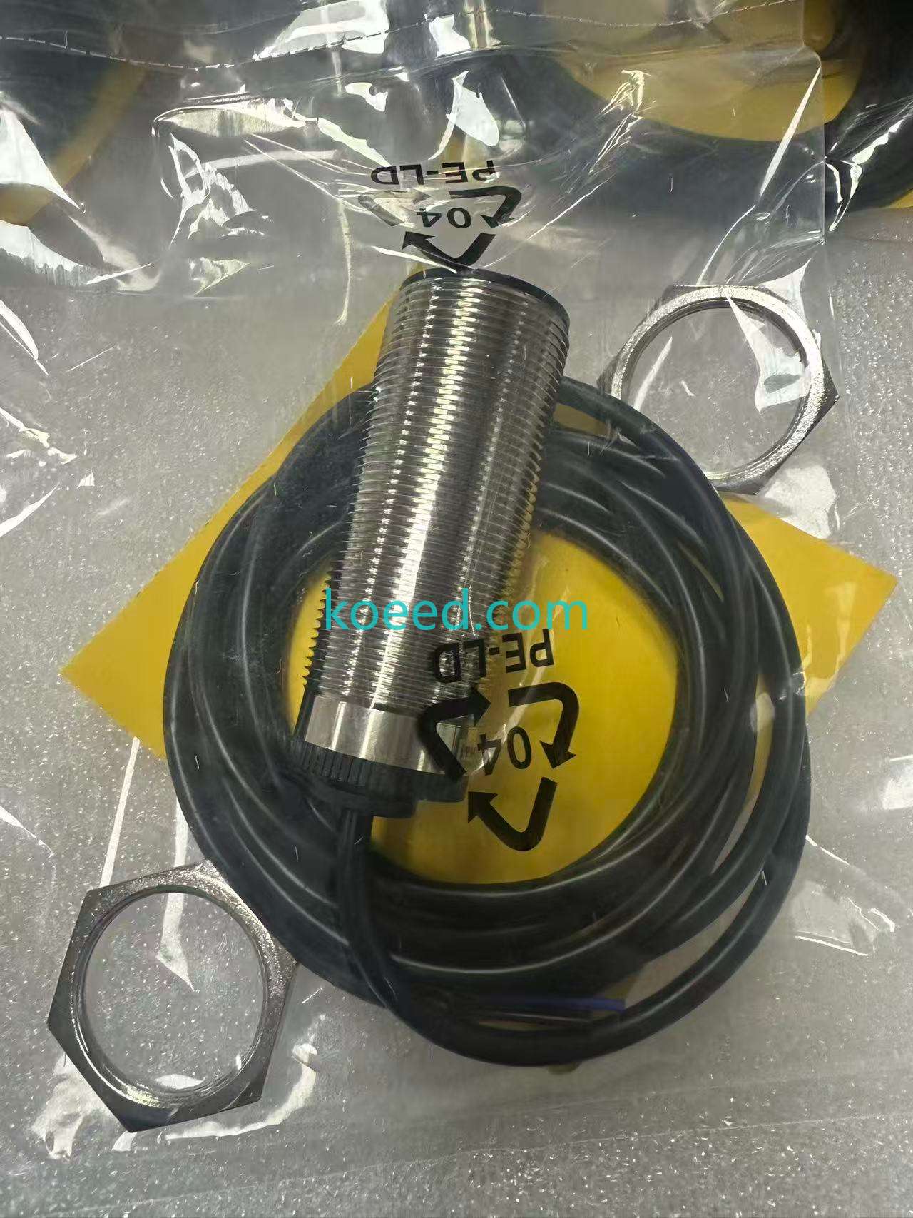 DBI10U-M30-AP4X2 1582231 - Product View